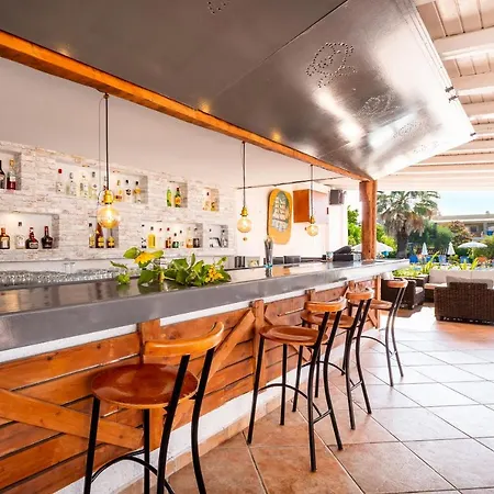 Serena Ξενοδοχείο 3*